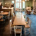 La Maison Du Gasseau 住宿加早餐酒店 Saint-Léonard-des-Bois