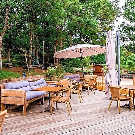 Bed & Breakfast La Maison Du Gasseau 4*
